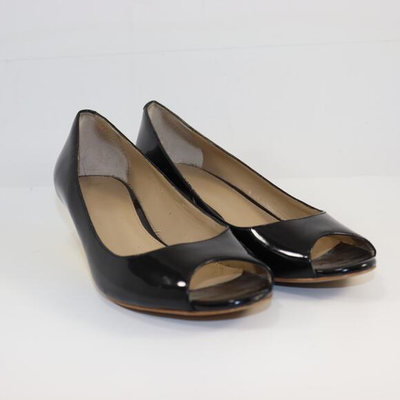 Saks Fifth Avenue Black Patent Peep Toe Heels Gold Wedge | Size 8.5M - Picture 1 of 6